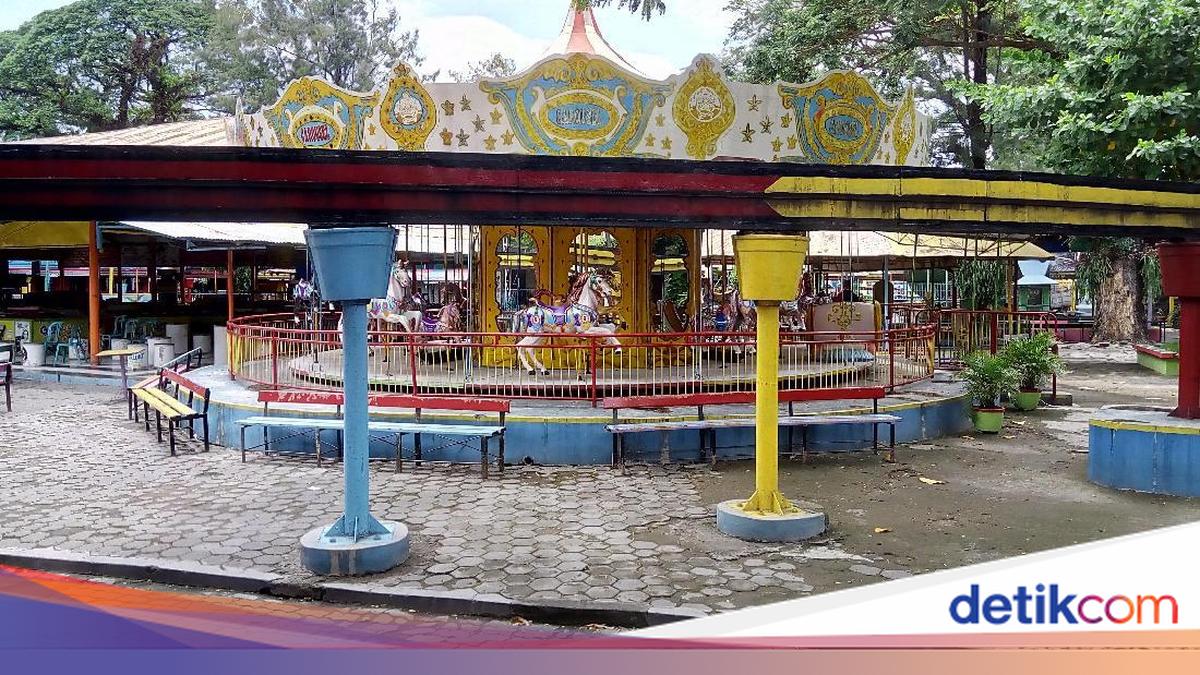Kontrakan Pak Jumroni: Tempat Berkumpul Keluarga di Cilacap